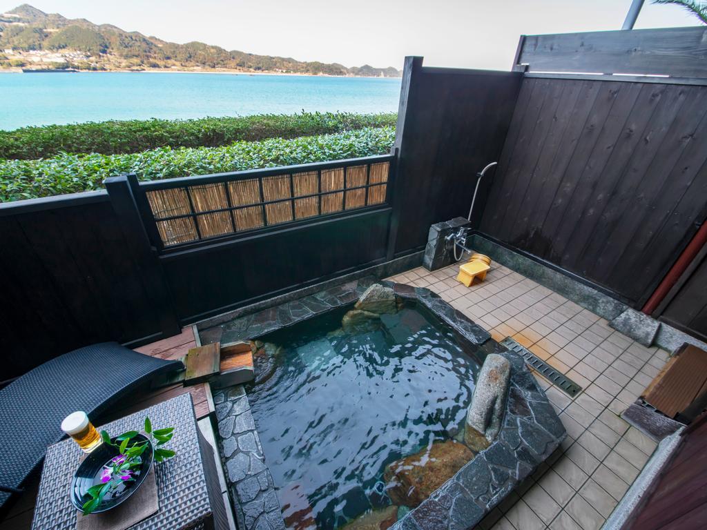 Katsuura Gyoen Hotel Nachikatsuura Exterior foto