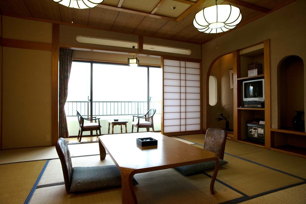 Katsuura Gyoen Hotel Nachikatsuura Exterior foto