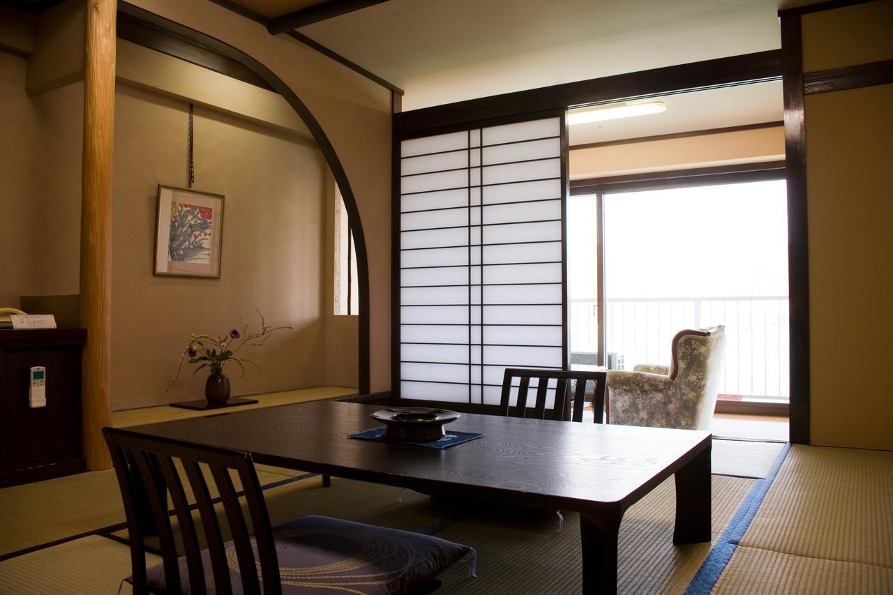 Katsuura Gyoen Hotel Nachikatsuura Exterior foto